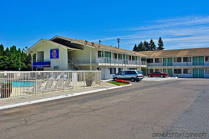 Motel 6-Tigard, Or - Portland South - Lake Oswego Eksteriør billede