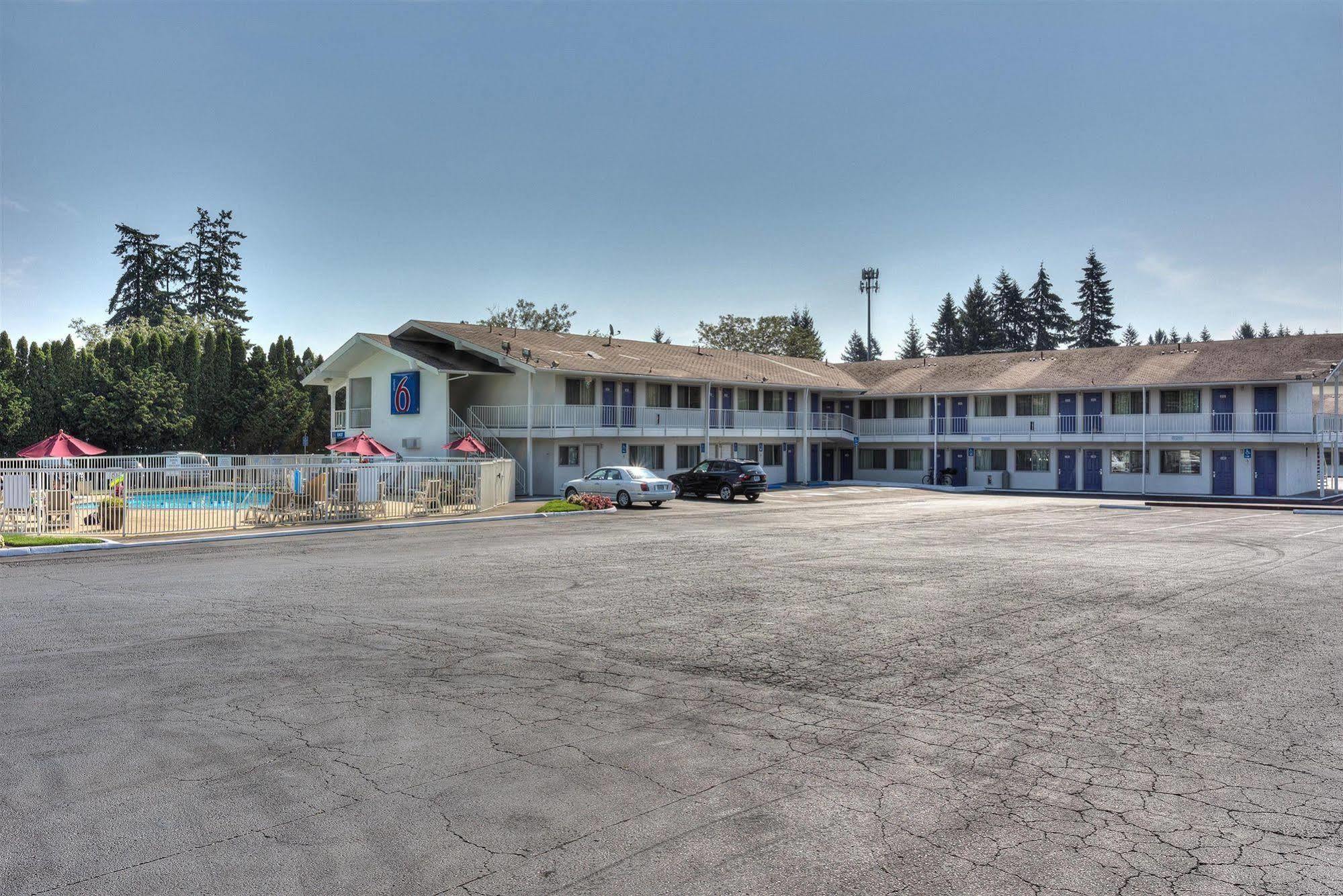 Motel 6-Tigard, Or - Portland South - Lake Oswego Eksteriør billede