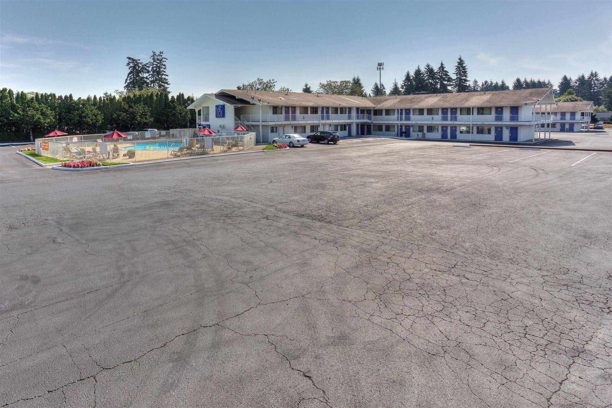 Motel 6-Tigard, Or - Portland South - Lake Oswego Eksteriør billede
